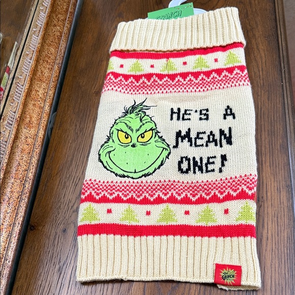 The Grinch Other - The Grinch-He’s a mean one! - Knit Christmas Sweater. Size M.